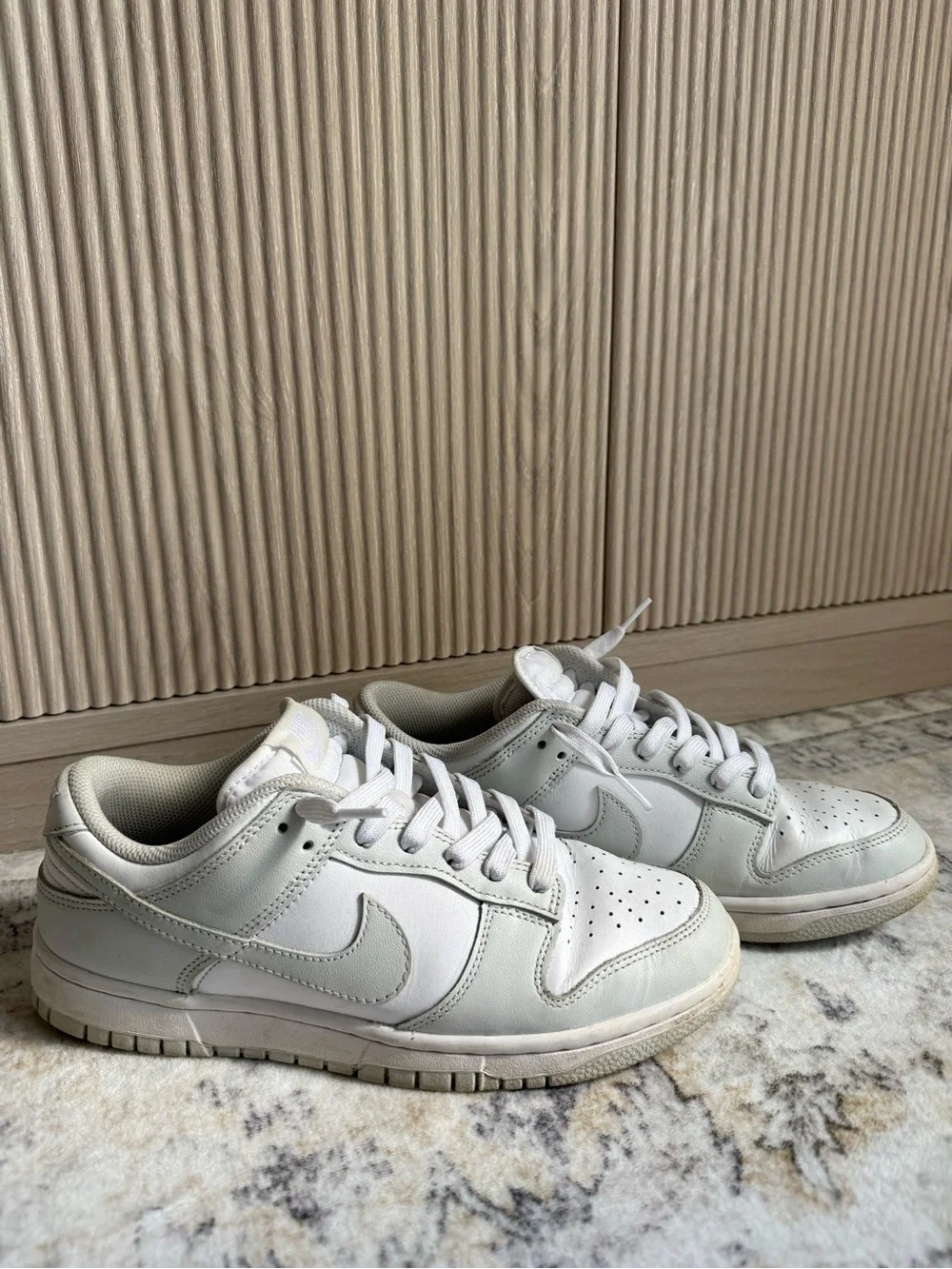 Nike Low-Top Sneakers in Off-White